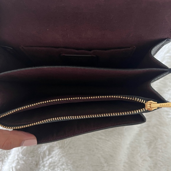 COACH BELT BAG/ CROSSBODY BAG - Picture 9 of 10